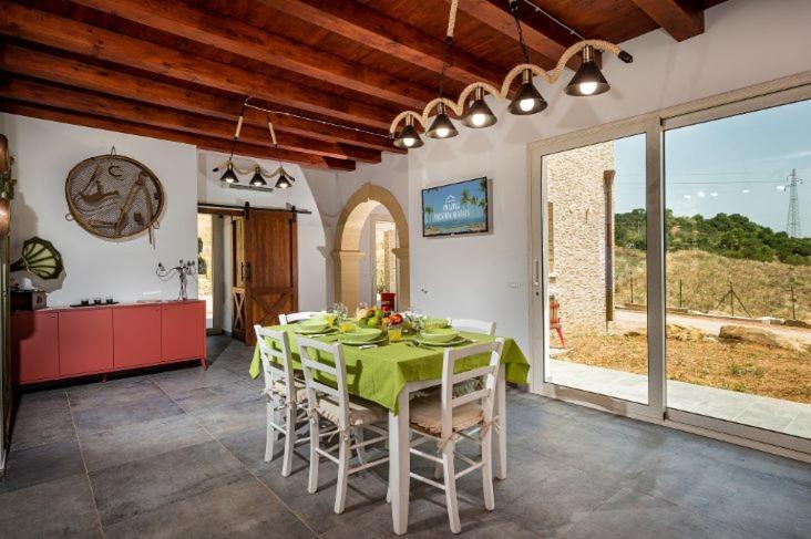 Villa Miro, Stupenda Villa Con Piscina Privata كاستيلاّماري ديل غو المظهر الخارجي الصورة