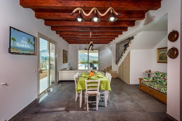Villa Miro, Stupenda Villa Con Piscina Privata كاستيلاّماري ديل غو المظهر الخارجي الصورة